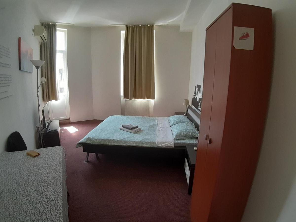 Centru Lovely Apartament Apartment Bukares Bagian luar foto